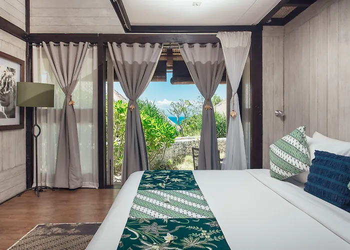 Suarga Padang Padang 4*