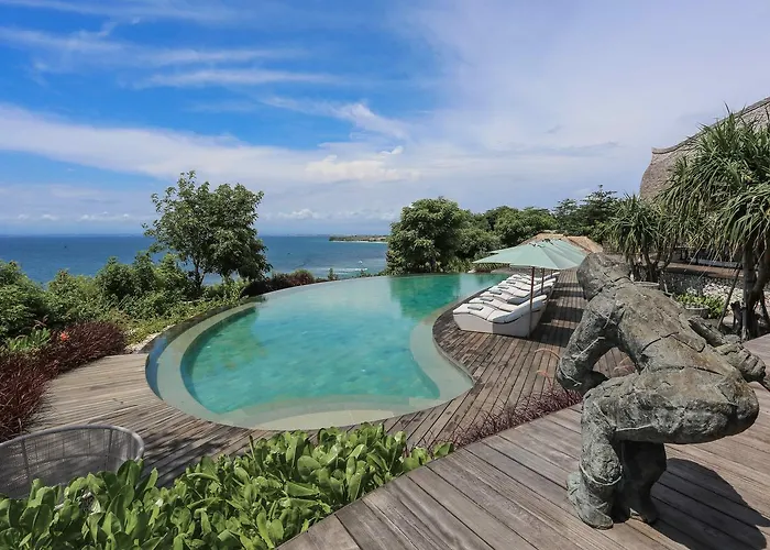 Resort Suarga Padang Padang 4*